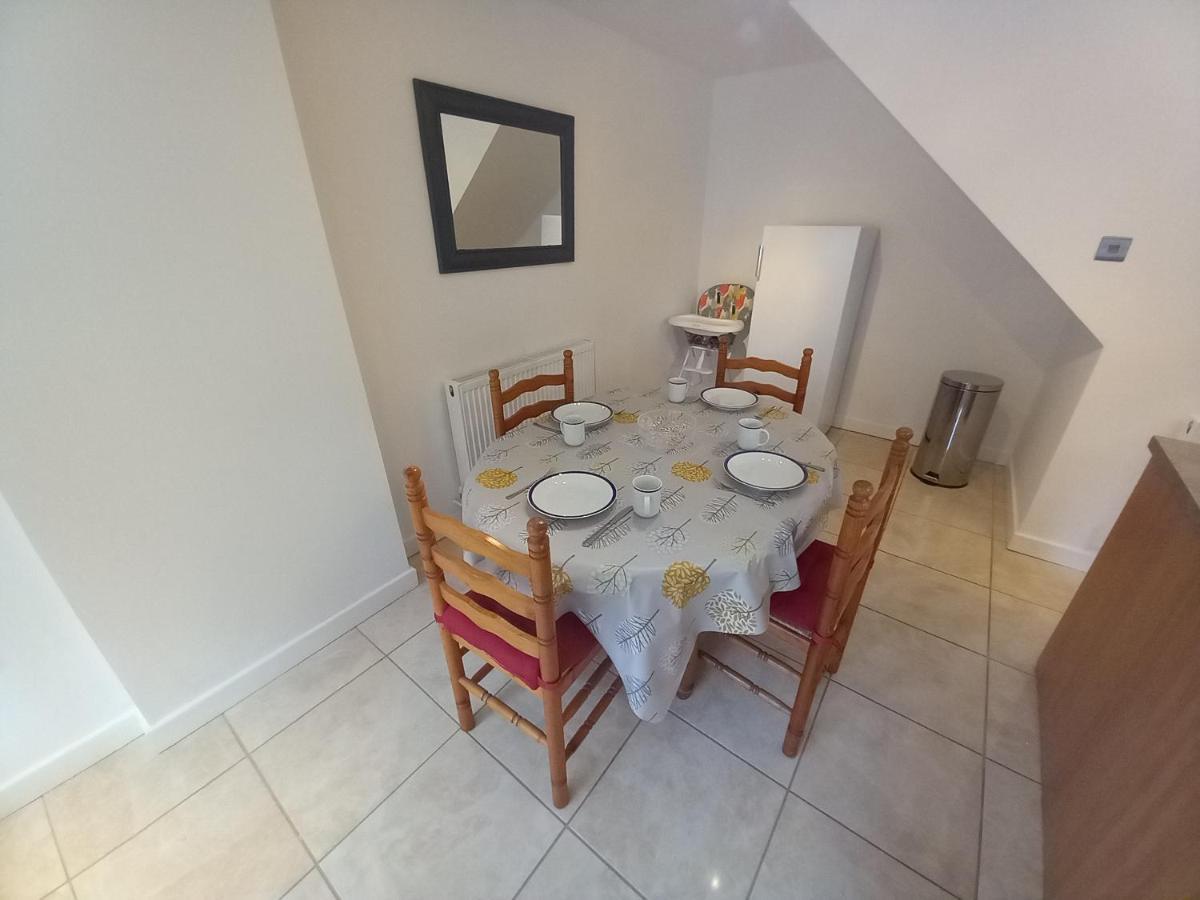 Leominster 3 Bedroom House Parking Garden Private Екстериор снимка